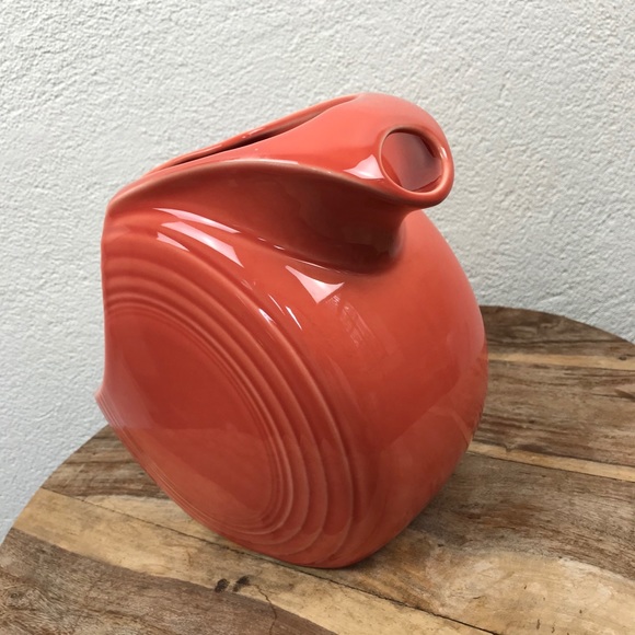 Retro l 1996 Homer Laughlin Fiesta 60 Anniversary Retired Persimmon Disk Pitcher - Picture 5 of 14